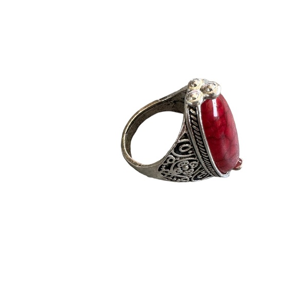 Vintage Long Red Oval Solitaire Stone - Picture 4 of 7